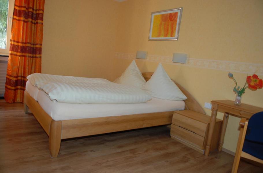 Waldhotel Im Wiesengrund Hürtgenwald Quarto foto
